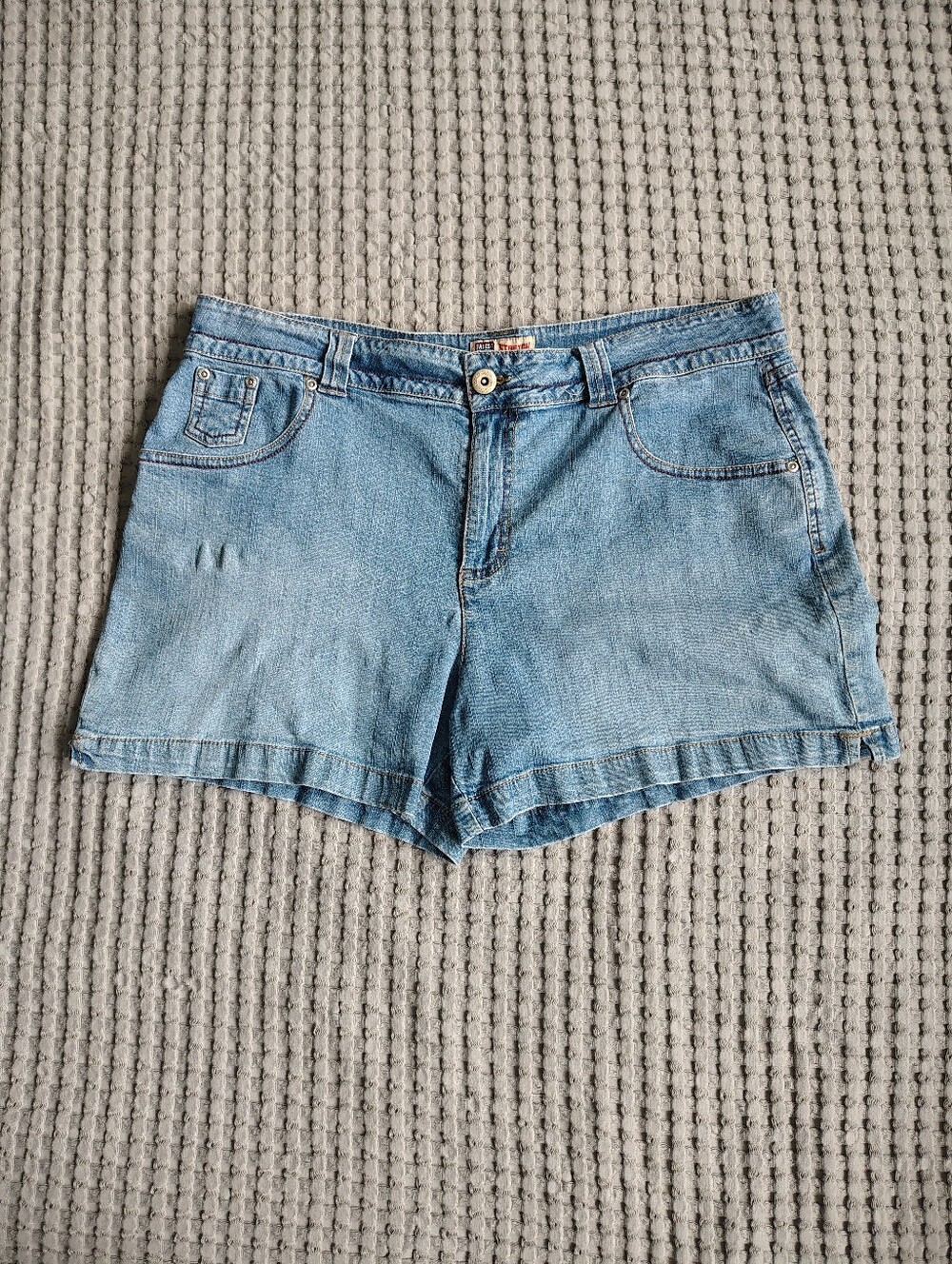Vintage Faded Glory Light Blue Jean Shorts